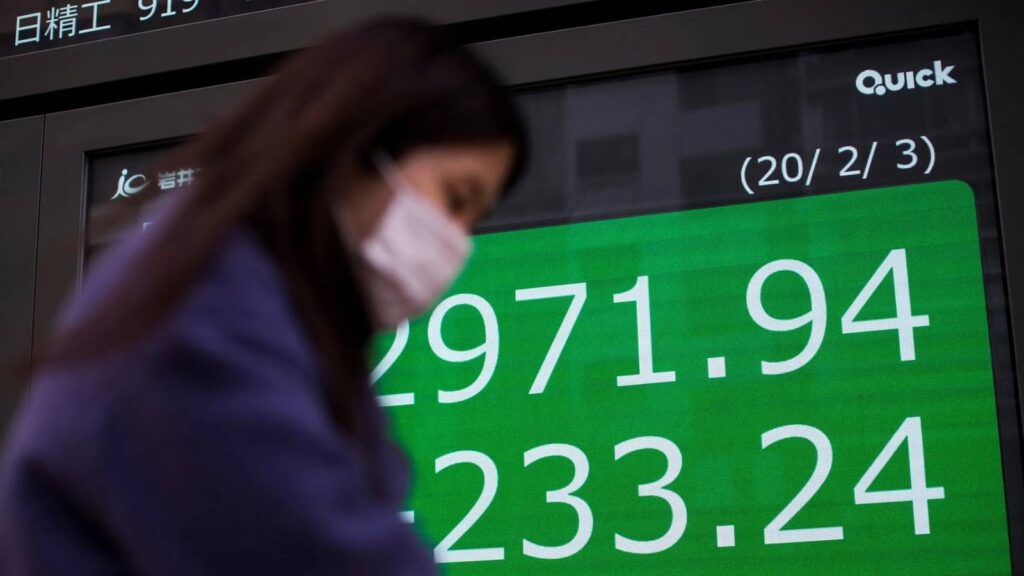 Asian stocks rise amid the anticipation of the markets for commercial developments